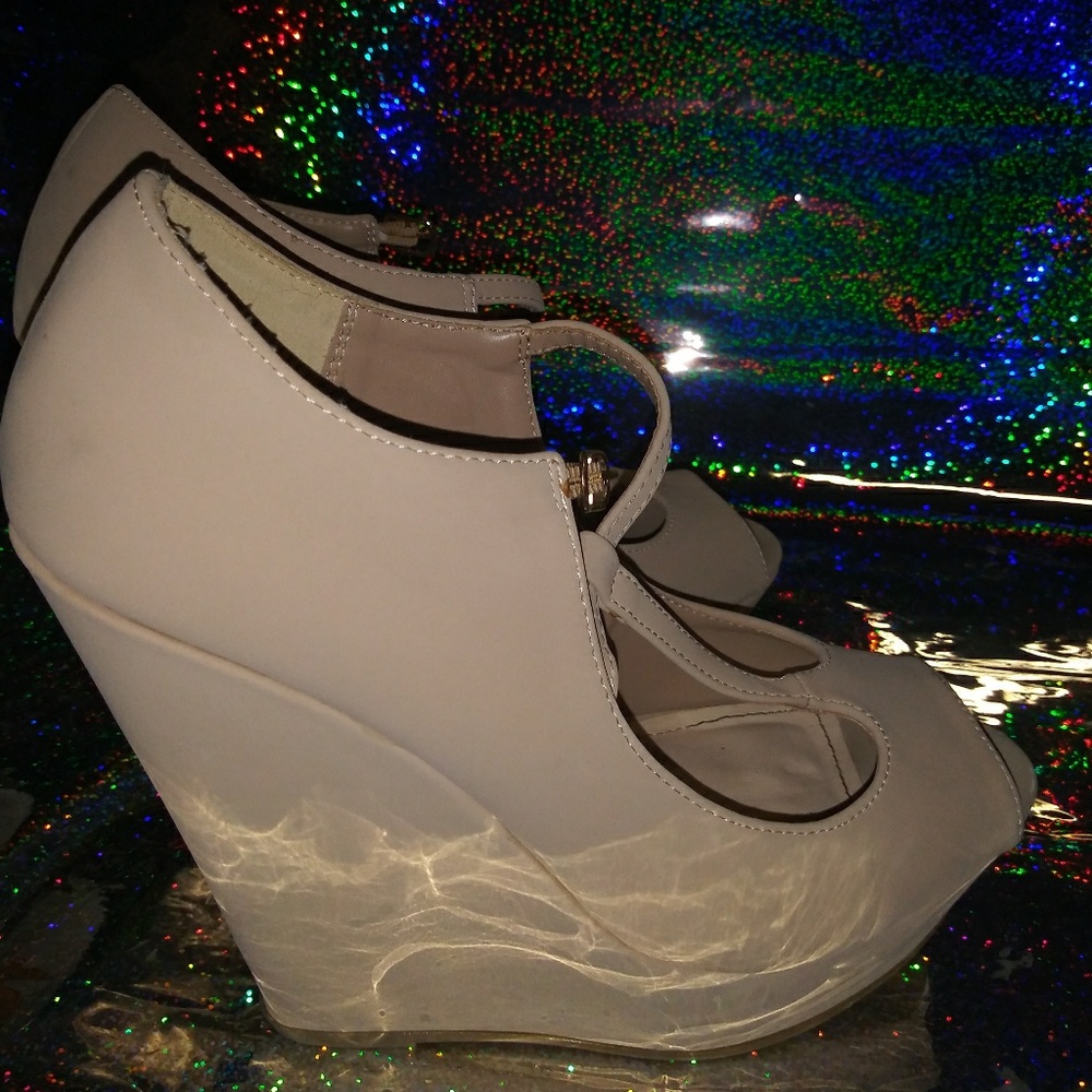 4in Rouge helium tan suede platform wedge